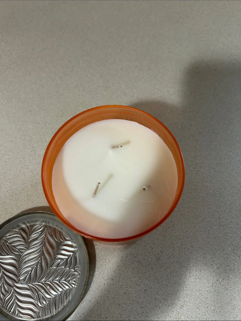 Bath & Body Works Iced Dragonfruit Tea Candle - Orange & Purple Accents